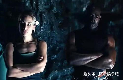 电影魔窟2在线观看,暗影重生，惊悚再临  第2张